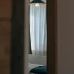 Hoellhaus *